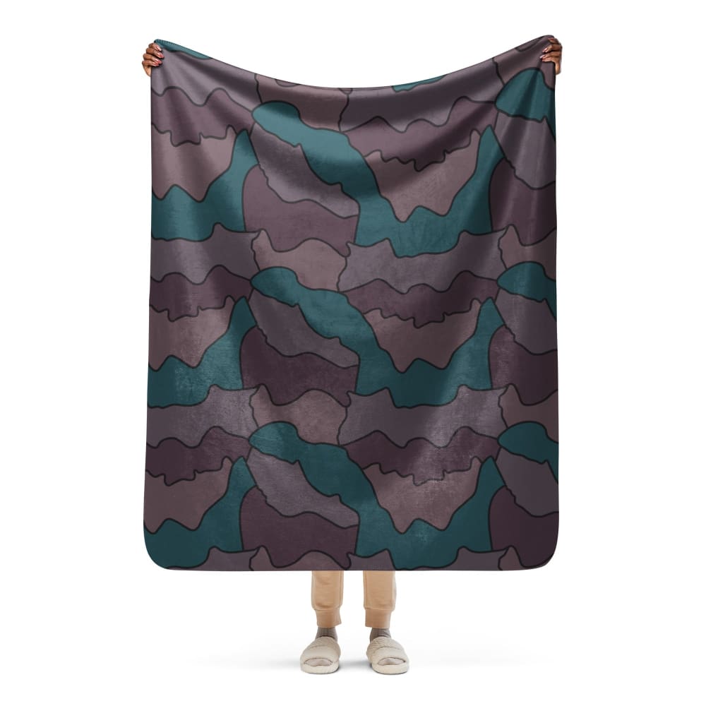 Swedish Quarter Shelter 1960 CAMO Sherpa blanket - 50″×60″