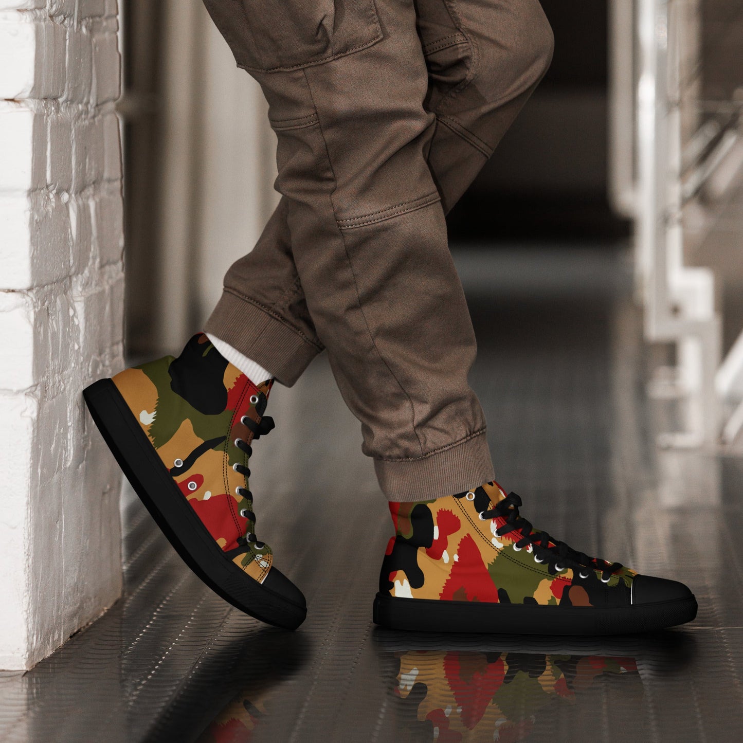 Swiss TAZ 83 Alpenflage CAMO Mens high top canvas shoes - Black / 5 - High Top Canvas Shoes