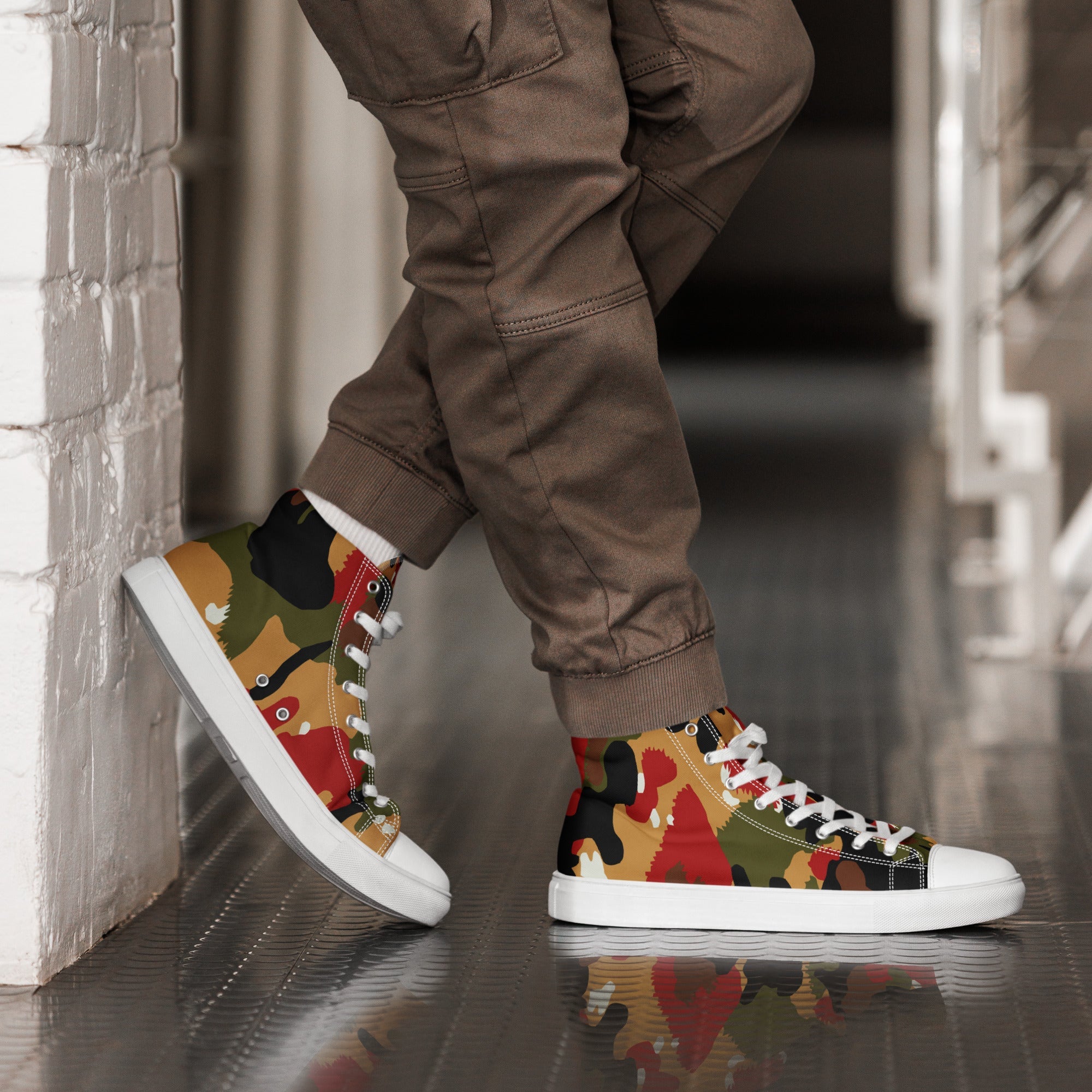 CAMO HQ - Swiss TAZ 83 Alpenflage CAMO Mens High-Top Canvas Shoes