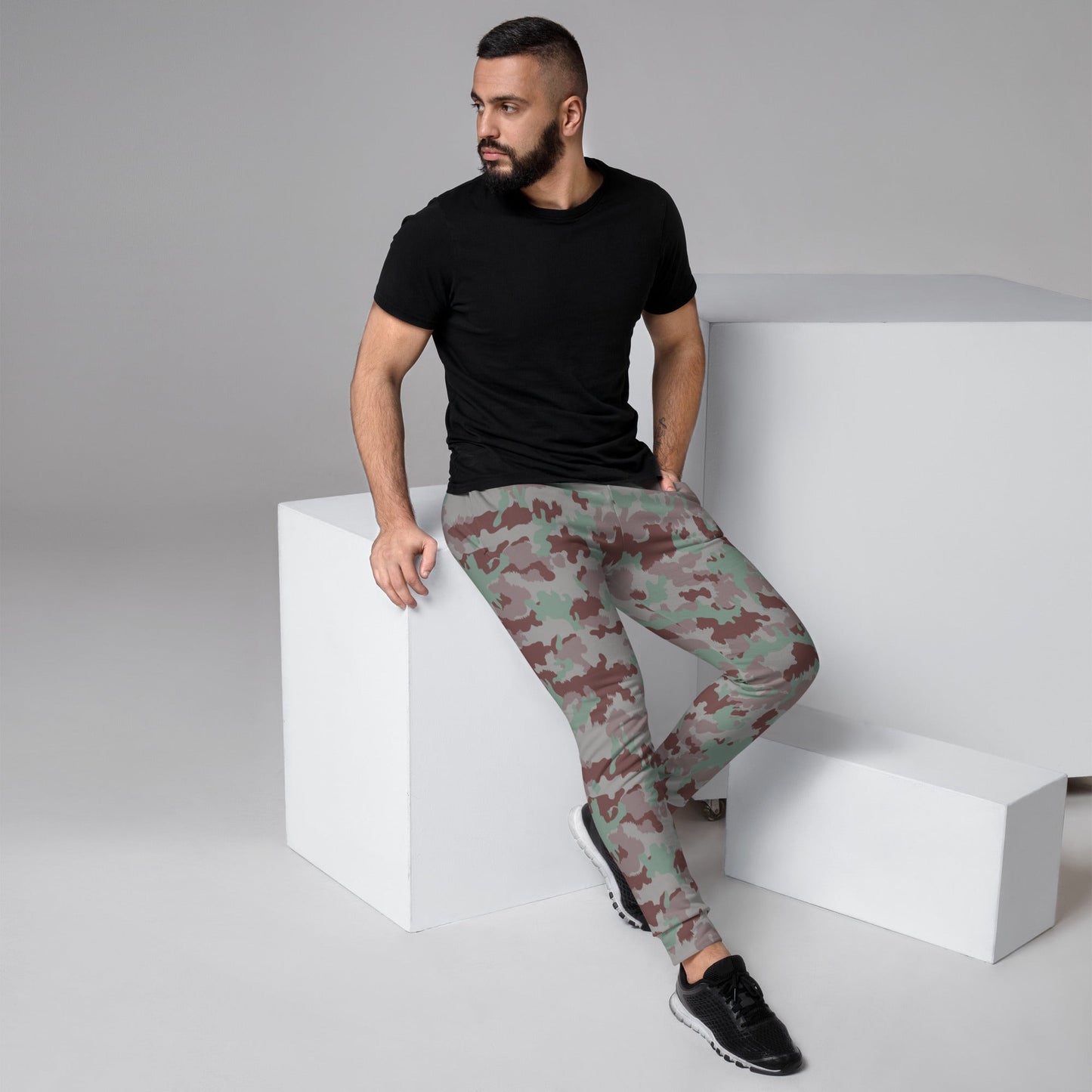 Swiss TAZ 90 CAMO Mens Joggers - XS
