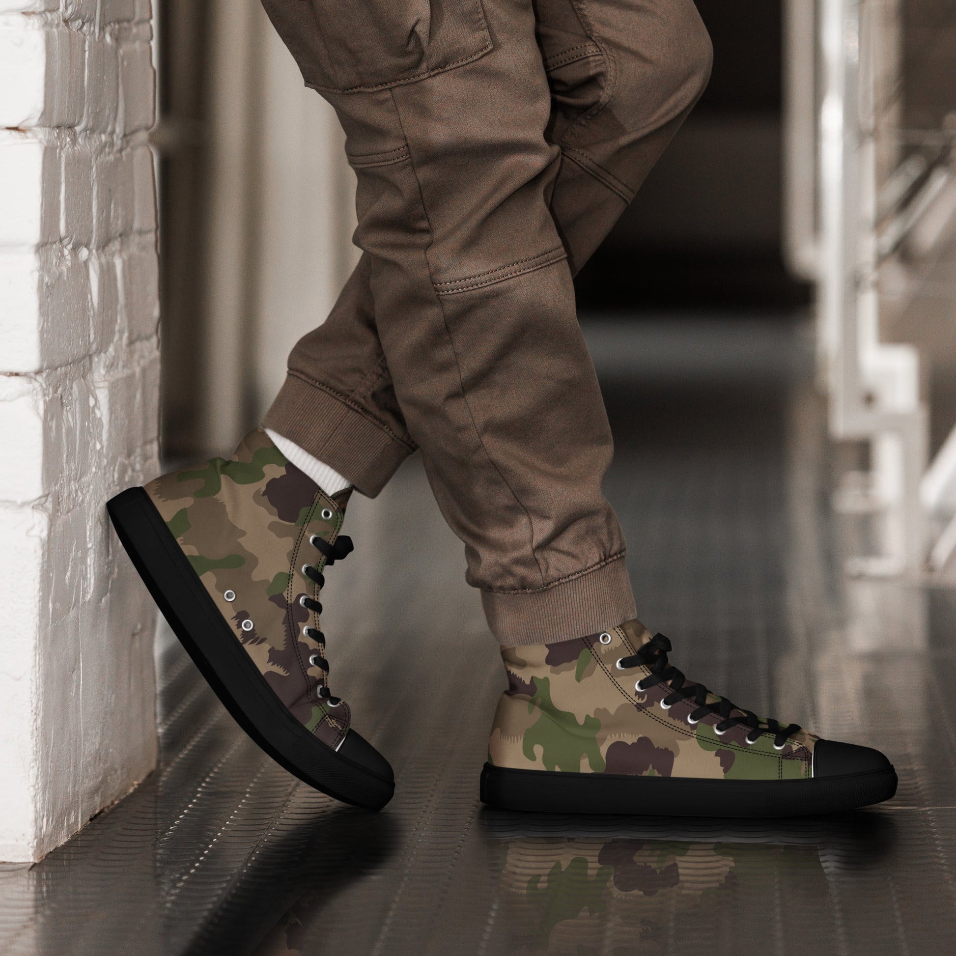 Swiss TAZ 90 Multiumfeld-Tarnmuster CAMO Mens high top canvas shoes - 5 - High Top Canvas Shoes