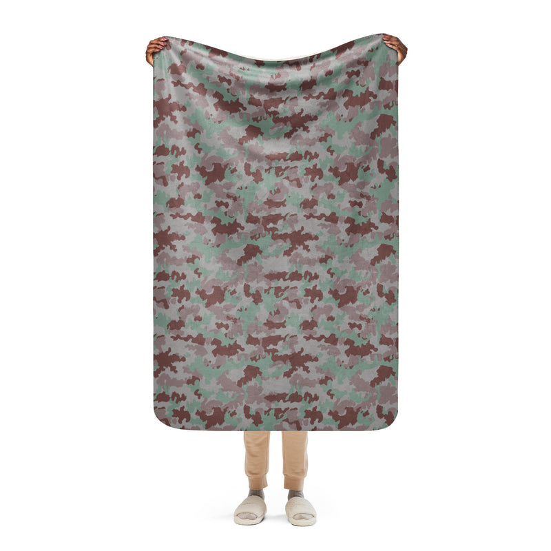 TAZ 7 Swiss Transitional CAMO Sherpa Blanket - 37″×57″
