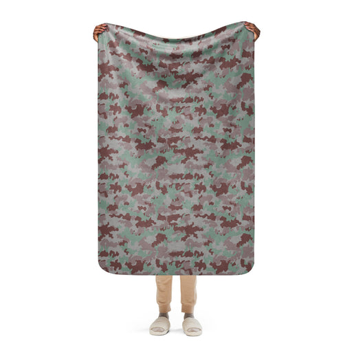 TAZ 7 Swiss Transitional CAMO Sherpa Blanket - 37″×57″