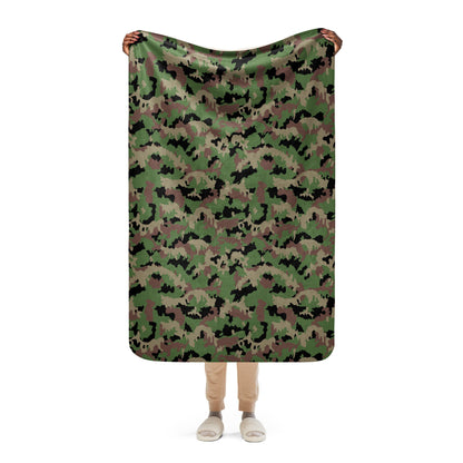Swiss TAZ 90 CAMO Sherpa Blanket - 37″×57″