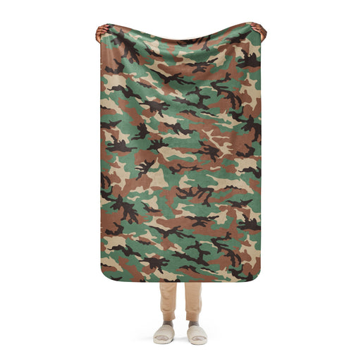 ERDL Leaf Syrian Woodland CAMO Sherpa Blanket - 37″×57″