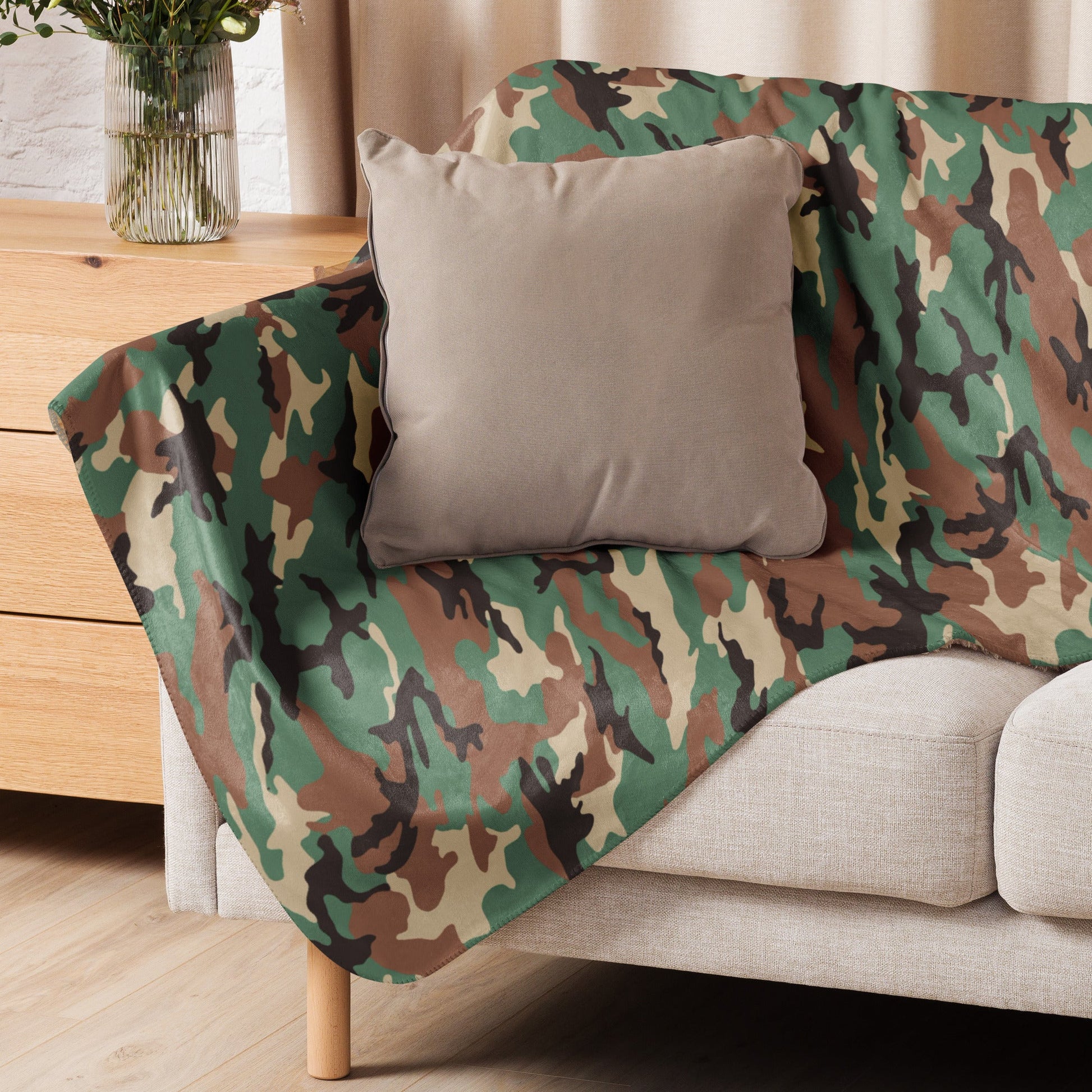 Syrian ERDL Leaf Woodland CAMO Sherpa blanket - Blankets