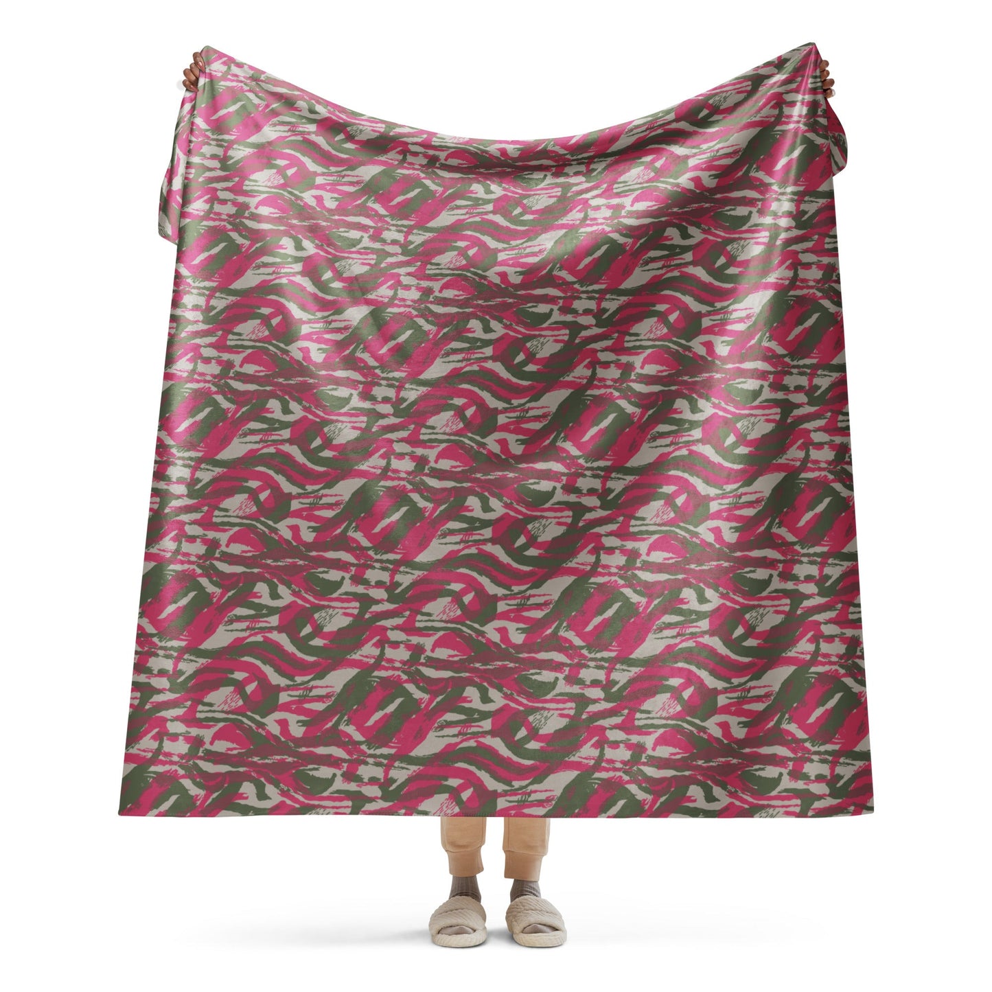 Syrian Lizard Red CAMO Sherpa blanket - 60″×80″ - Blankets