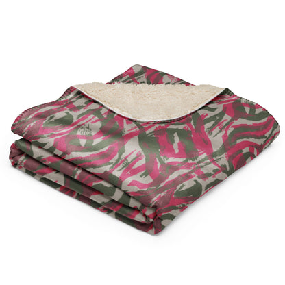 Syrian Lizard Red CAMO Sherpa blanket - Blankets