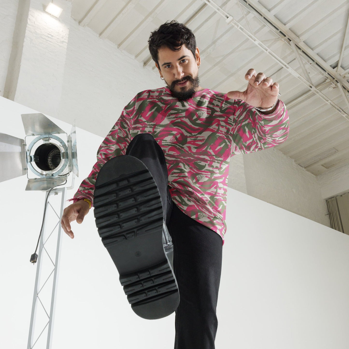 Syrian Lizard Red CAMO Unisex Sweatshirt - Sweatshirts