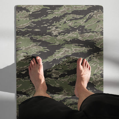 Taiwan Marine Corps Tiger Stripe CAMO Yoga mat - Mat