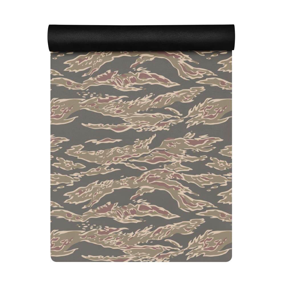 Taiwan Special Forces Red Tiger Stripe CAMO Yoga mat