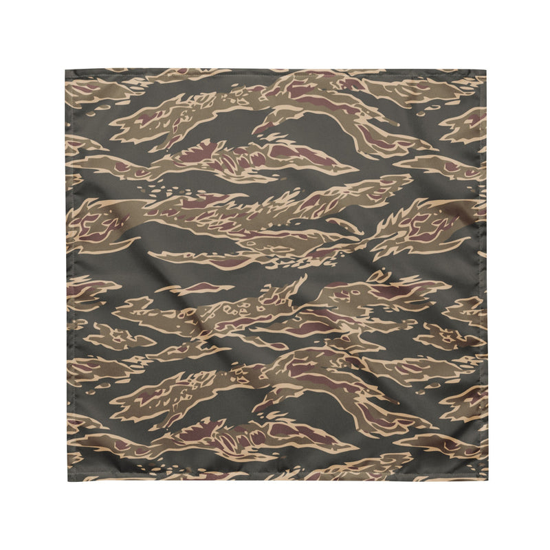 Tiger Stripe Ironwood Red CAMO Bandana - M - Head