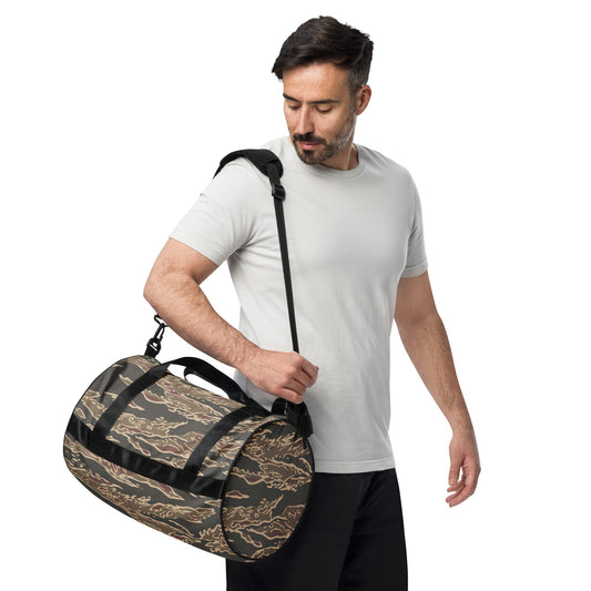 Taiwanese Special Forces Red Tiger Stripe CAMO gym bag - Gym Bags