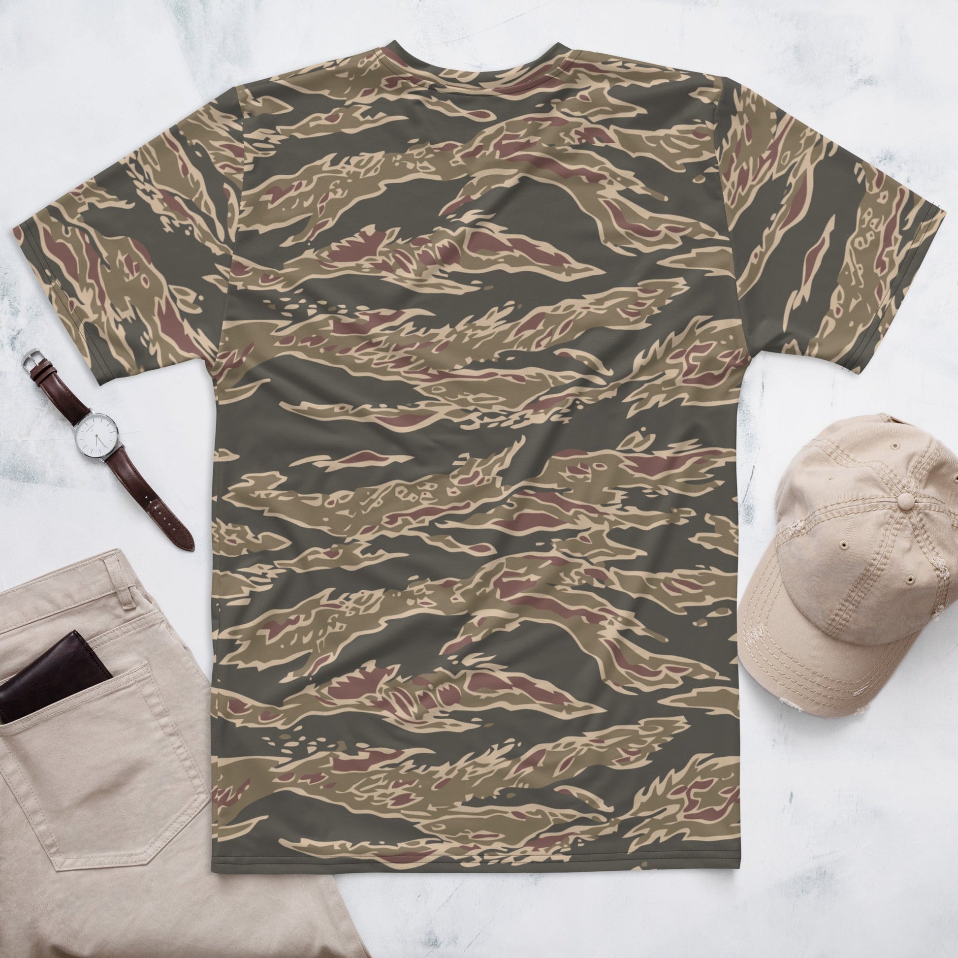 Taiwanese Special Forces Red Tiger Stripe CAMO Mens t-shirt - T-Shirts