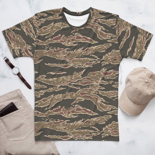 Taiwanese Special Forces Red Tiger Stripe CAMO Mens t-shirt - XS - T-Shirts