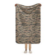 Tiger Stripe Ironwood Red CAMO Sherpa Blanket - 37″×57″