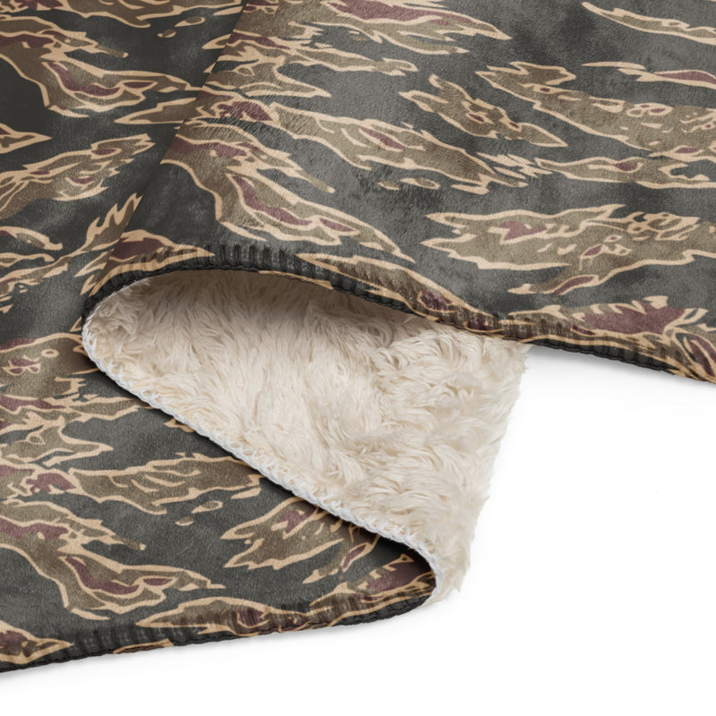 Tiger Stripe Ironwood Red CAMO Sherpa Blanket