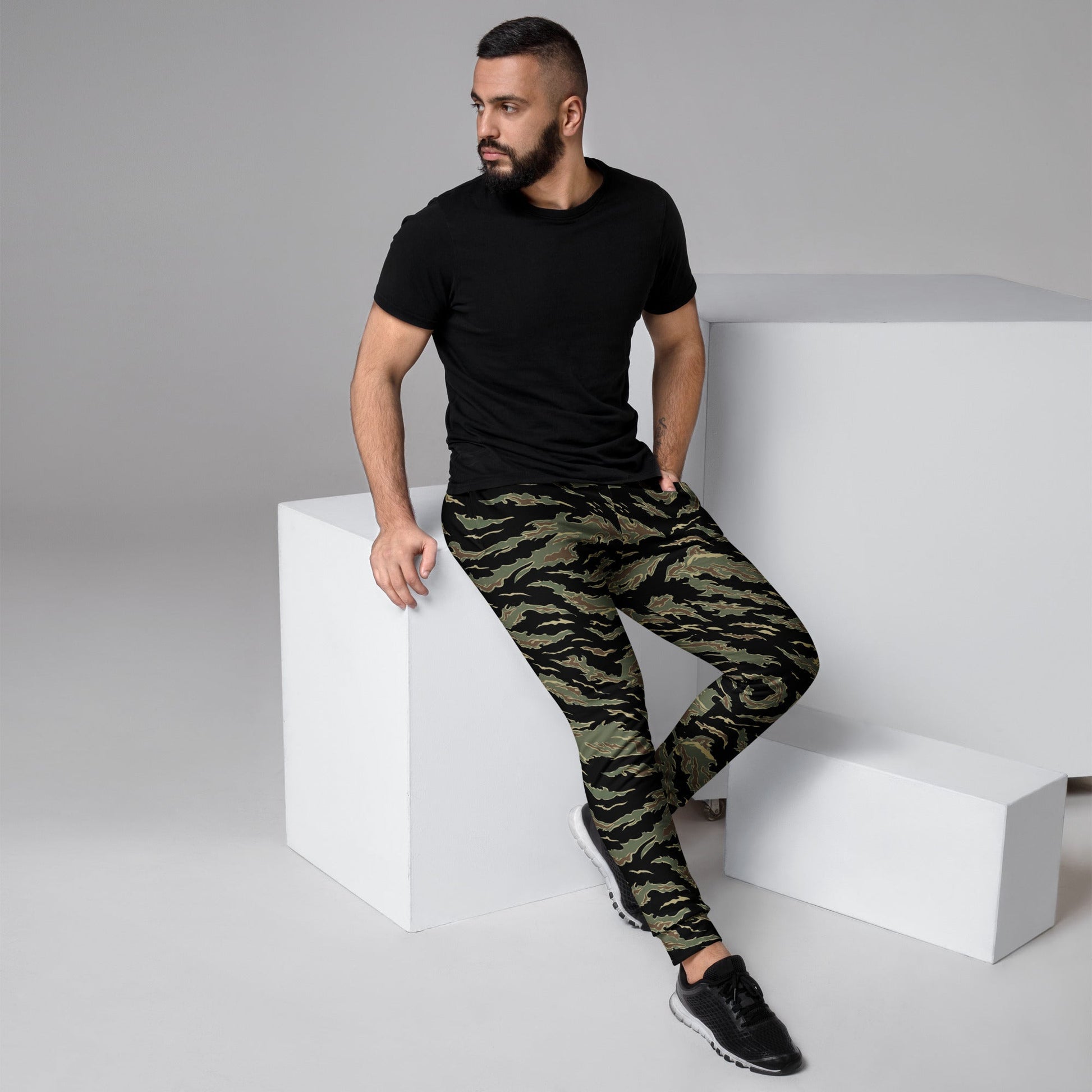 Thailand “Tadpole” (TSP) Tiger Stripe CAMO Mens Joggers - XS