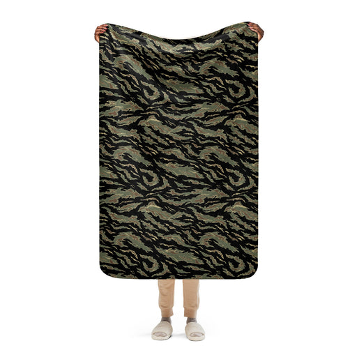 Tiger Stripe Tadpole CAMO Sherpa Blanket - 37″×57″