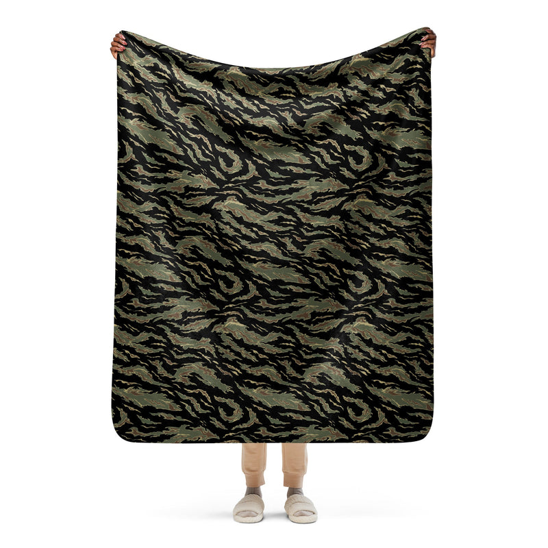 Tiger Stripe Tadpole CAMO Sherpa Blanket - 50″×60″