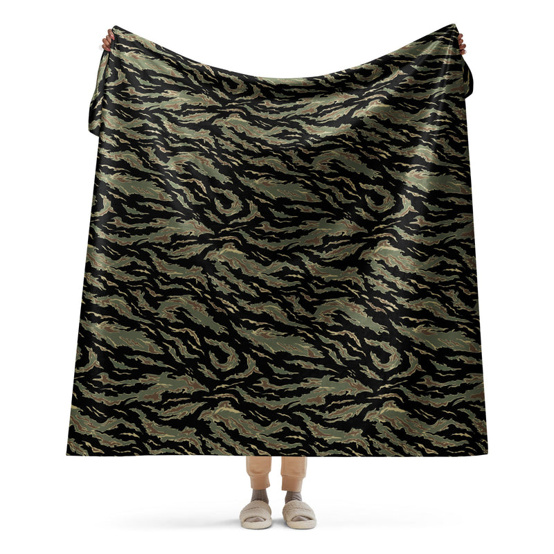 Tiger Stripe Tadpole CAMO Sherpa Blanket - 60″×80″