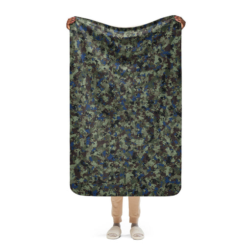 Future Front CAMO Sherpa Blanket - 37″×57″