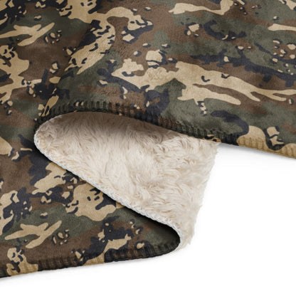 Thermoball Chocolate Chip Woodland CAMO Sherpa blanket