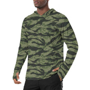 Tiger Stripe Boreal Shadow CAMO Mens Sunscreen Sports Hoodie With Thumb Holes - S / White