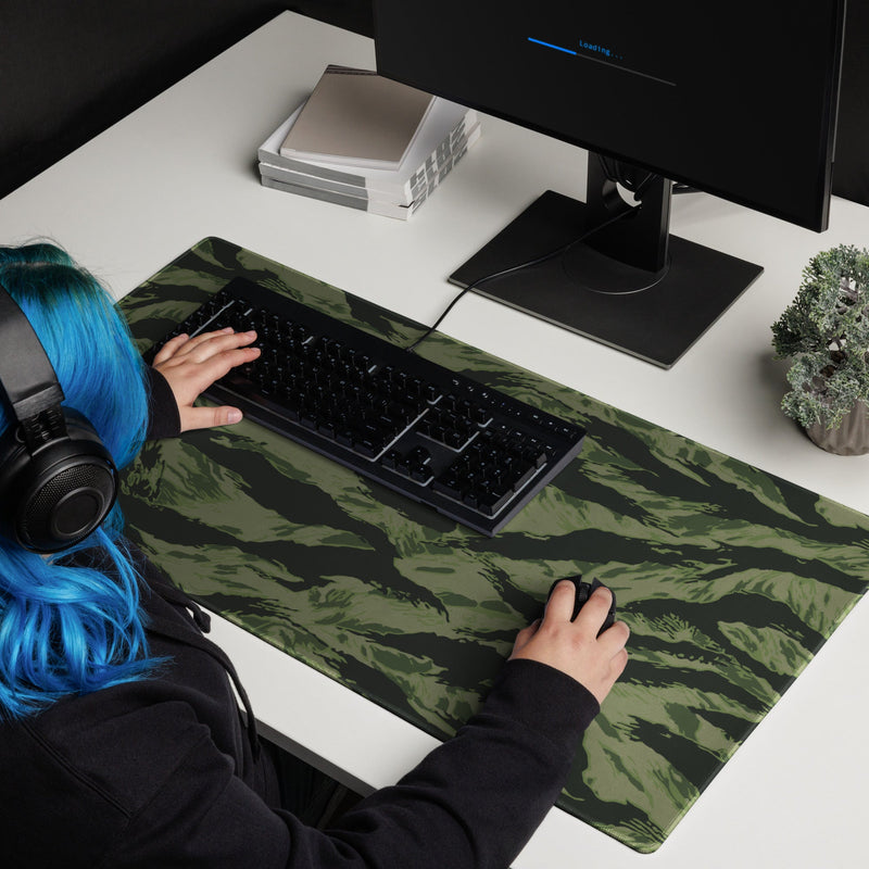 Tiger Stripe Boreal Shadow CAMO Universal Large Desk Pad