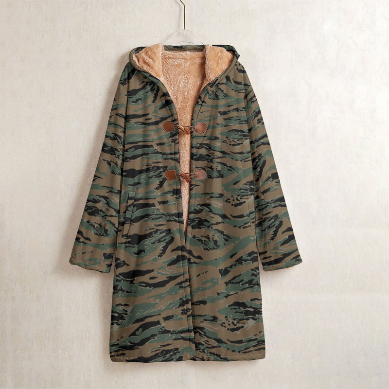 Tiger Stripe Marine Experimental Woodland CAMO Men’s Horn Button Long Fleece Coat - S / White - Jacket