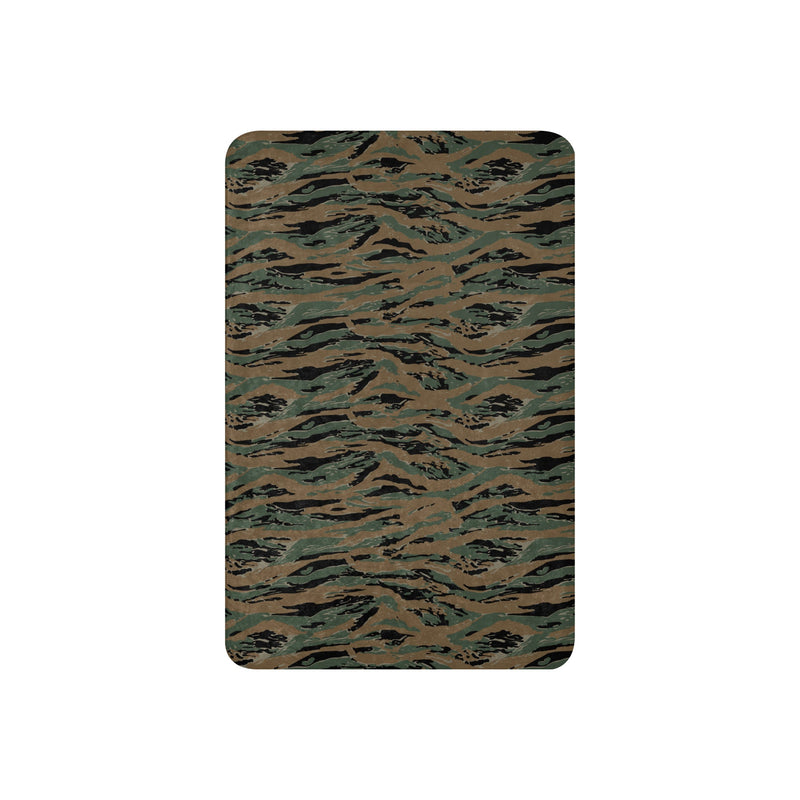 Tiger Stripe Marine Experimental Woodland CAMO Sherpa Blanket