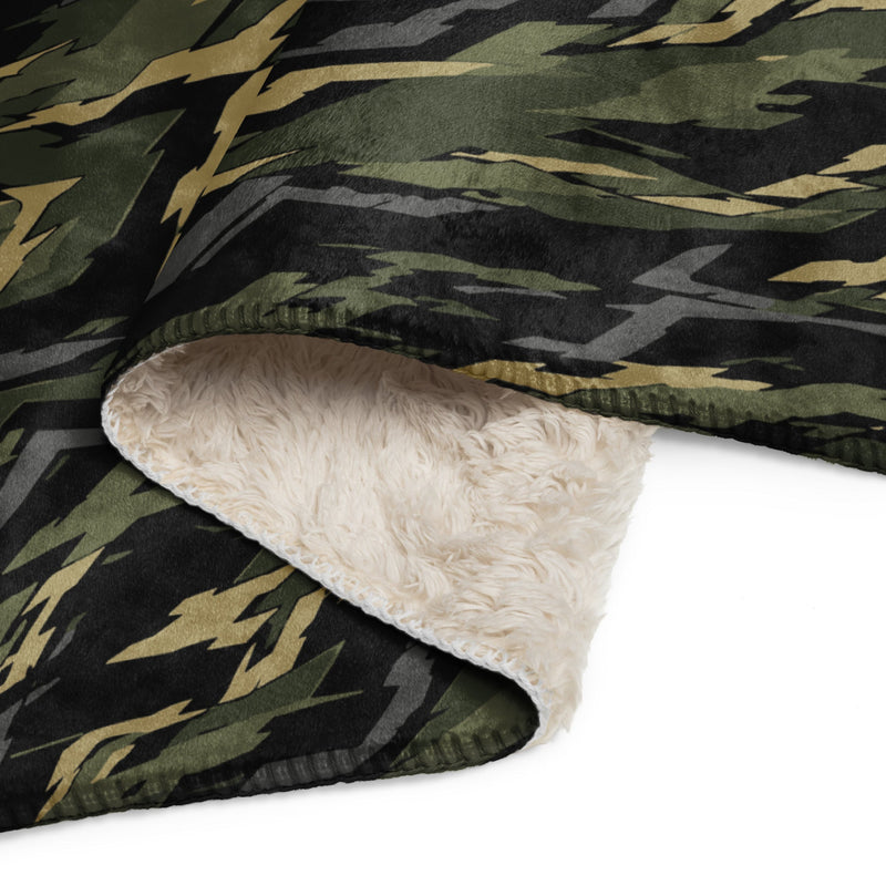 Tiger Stripe Vanguard Jungle CAMO Sherpa Blanket