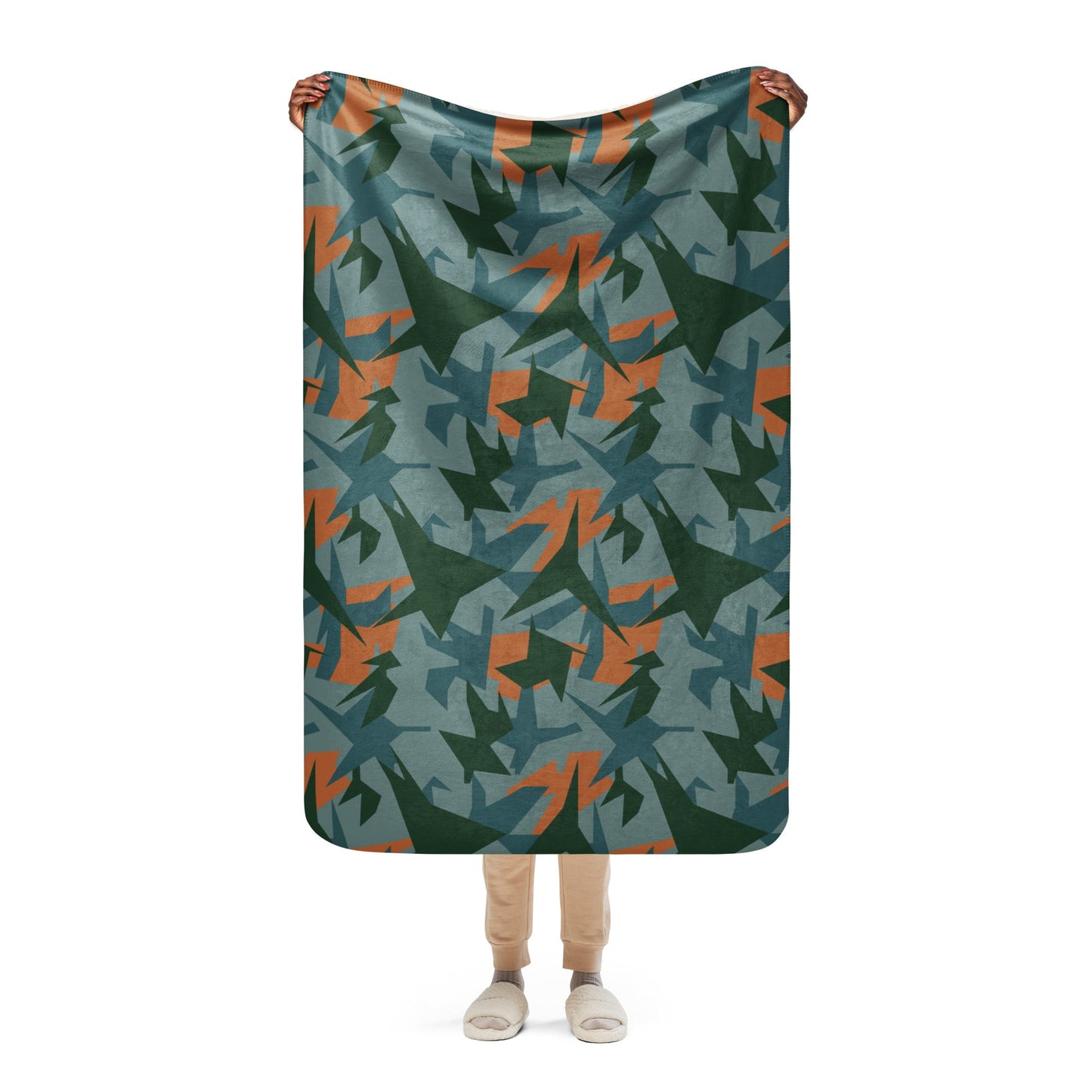 Titanfall Splinter Contrast CAMO Sherpa Blanket - 37″×57″