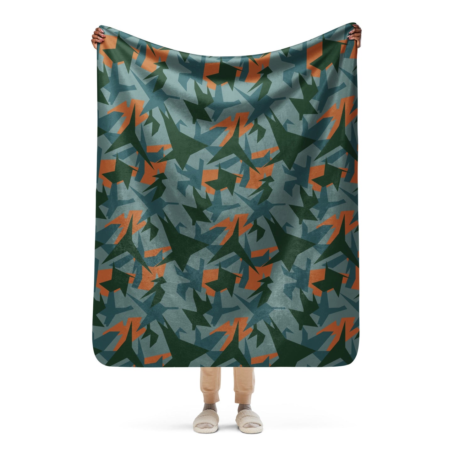 Titanfall Splinter Contrast CAMO Sherpa Blanket - 50″×60″