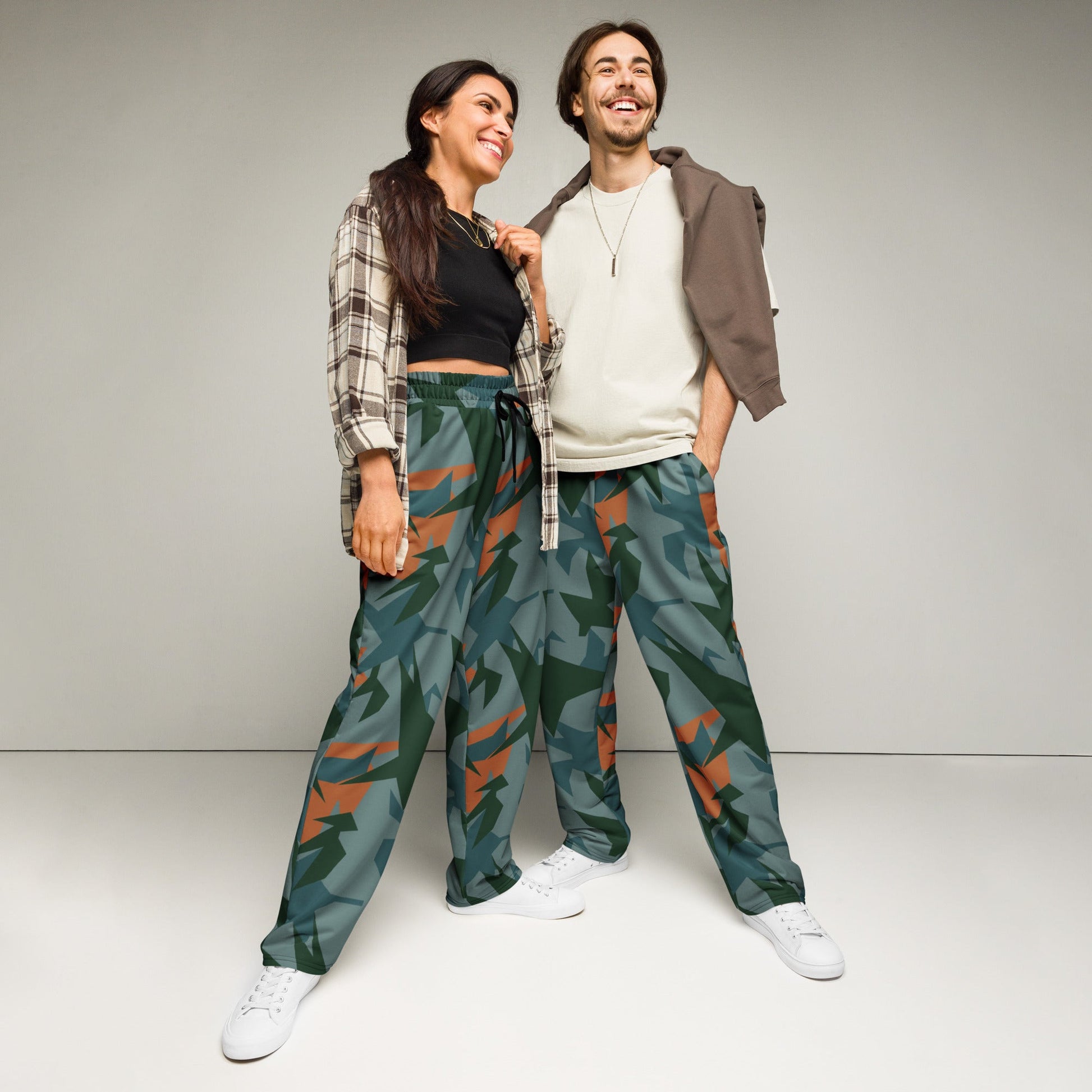 Titanfall Splinter Contrast CAMO Unisex Wide-Leg Joggers - 2XS