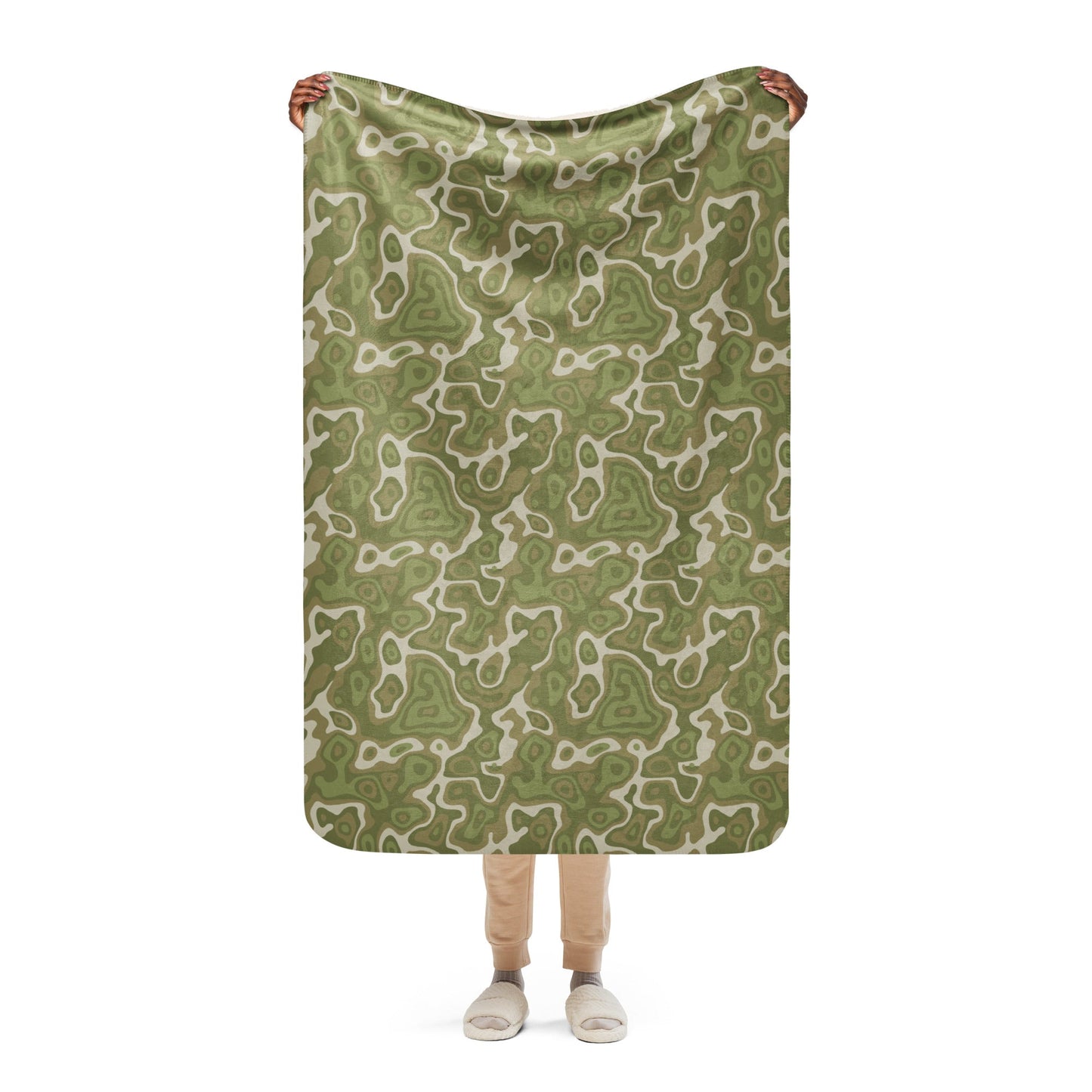 Topo Sage Ridge CAMO Sherpa blanket - 37″×57″ - Blankets