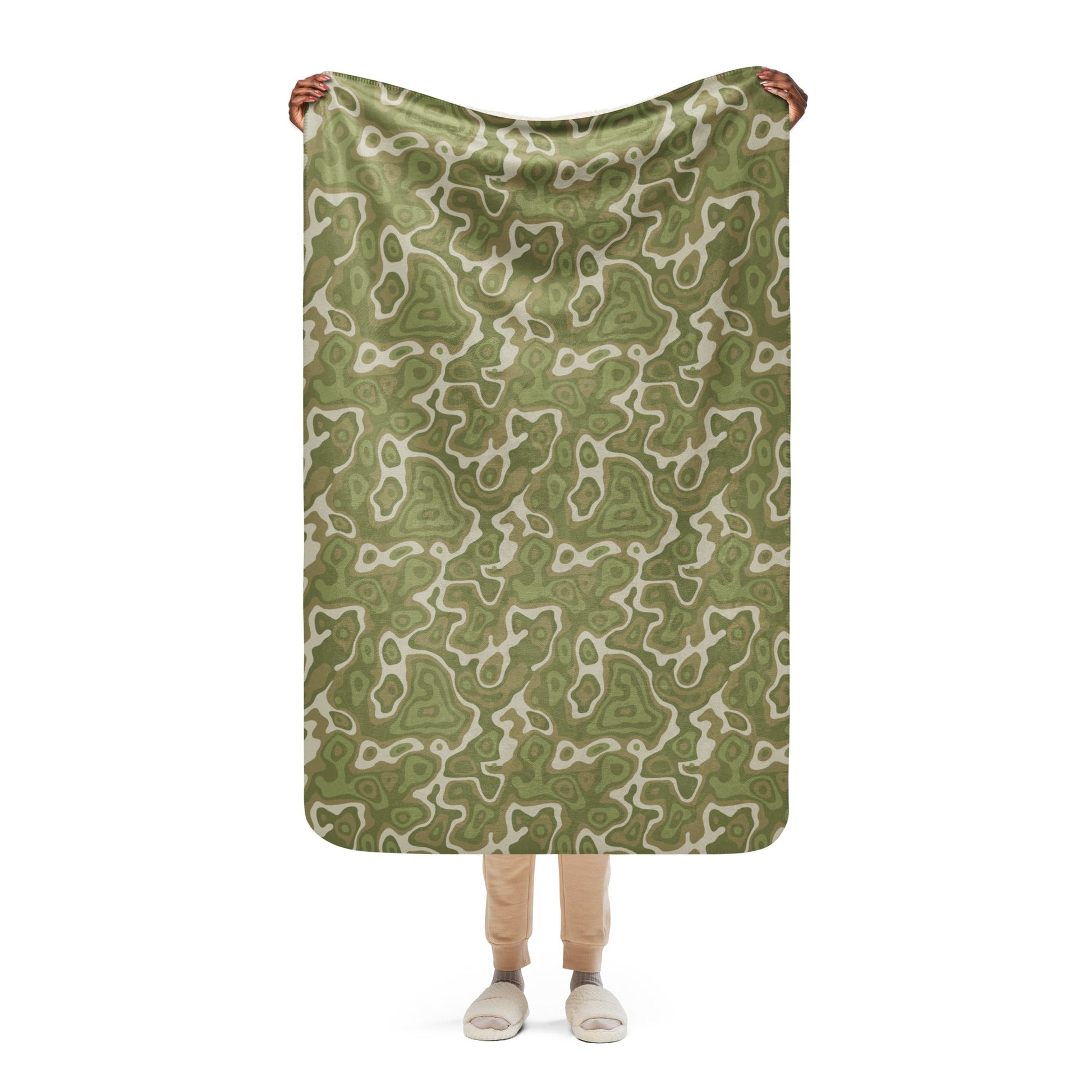 Topo Sage Ridge CAMO Sherpa blanket - 37″×57″ - Blankets