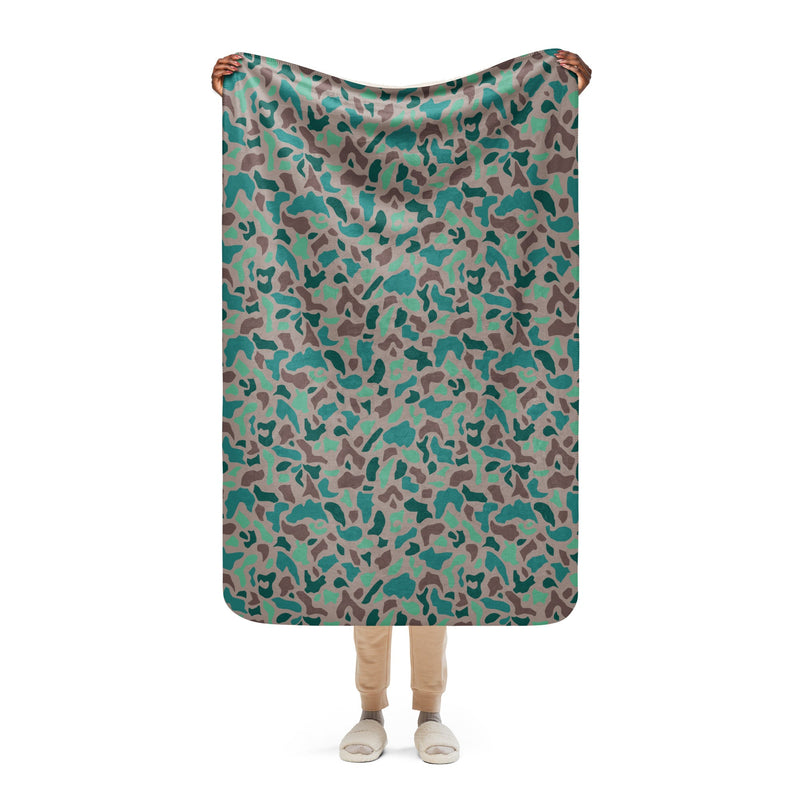 Duck Hunter Aegean Spot Turkish CAMO Sherpa Blanket - 37″×57″