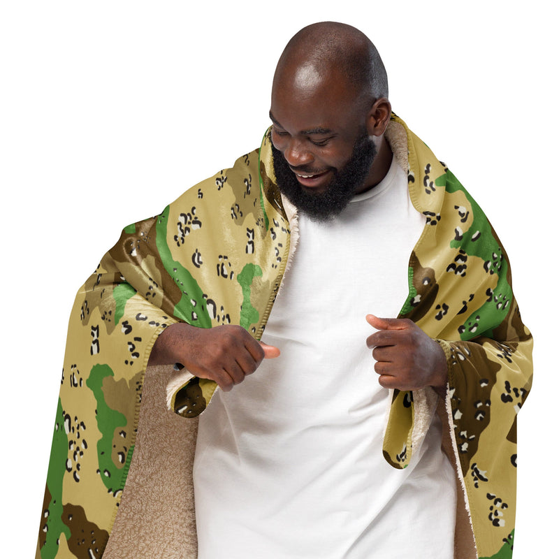 Chocolate Chip Turkmenistan Desert CAMO Sherpa Blanket