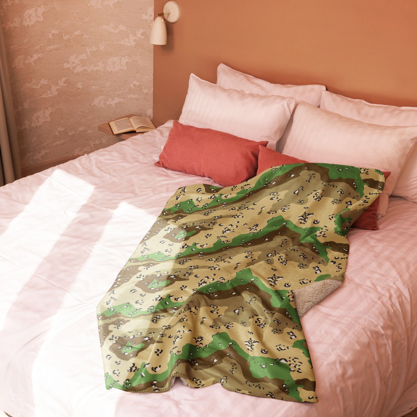 Turkmenistan Chocolate Chip CAMO Sherpa blanket - Blankets