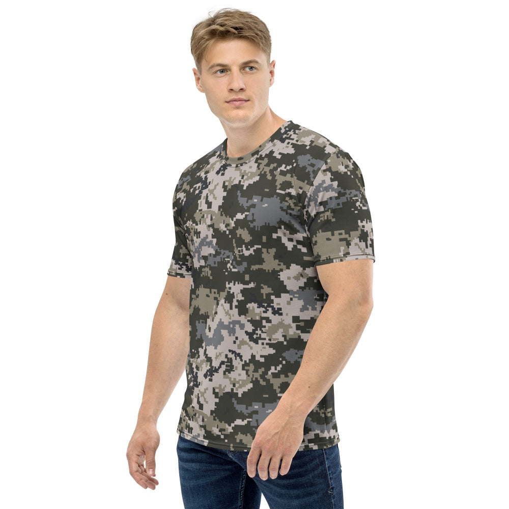 Ukrainian MM14 CAMO Men’s t-shirt - Mens T-Shirt