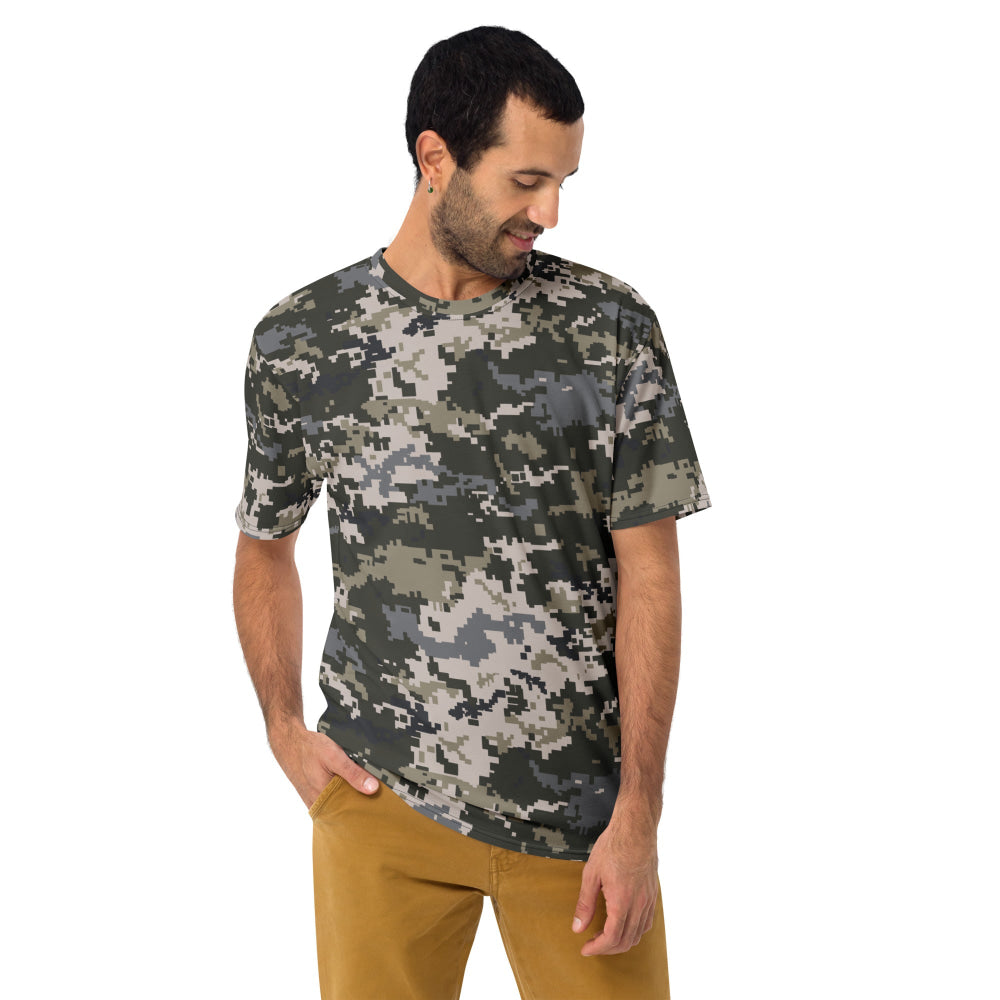 Ukrainian MM14 CAMO Men’s t-shirt - Mens T-Shirt