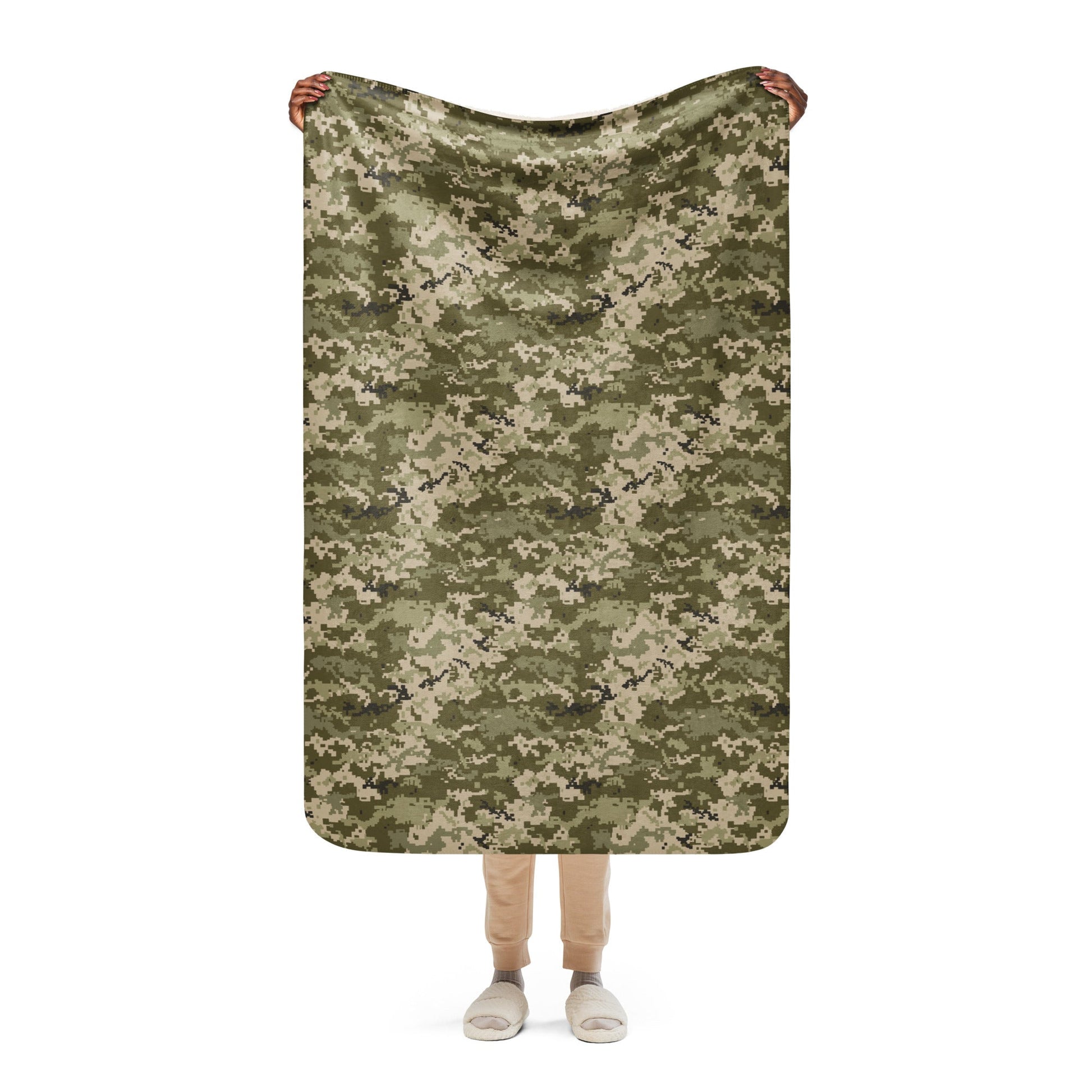Ukrainian MM14 CAMO Sherpa blanket - 37″×57″ - Blankets