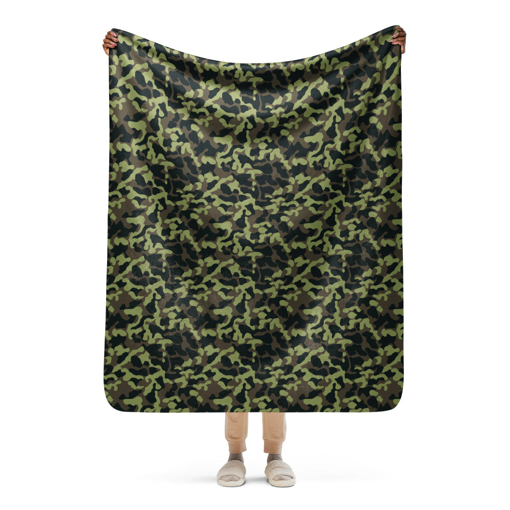 Ukrainian TTsKO Bytan Woodland CAMO Sherpa blanket - 50″×60″ - Blanket