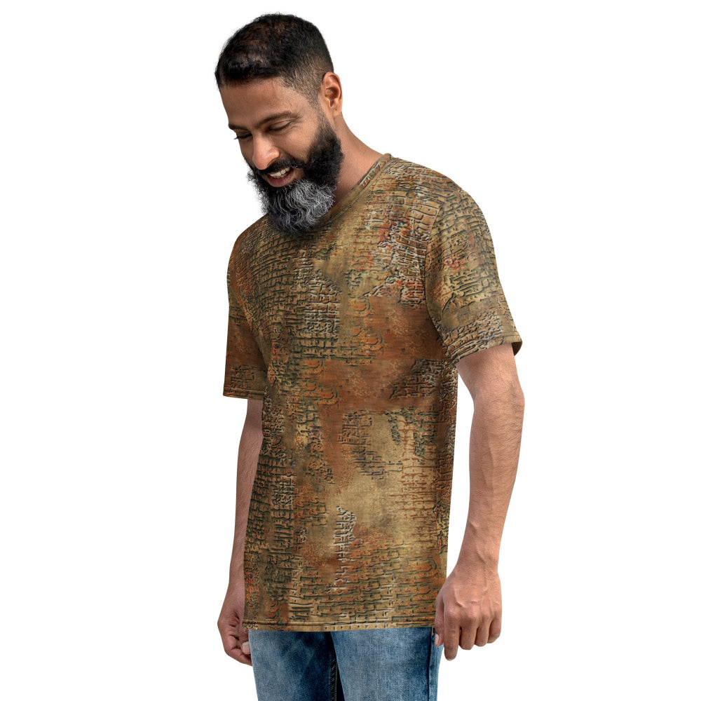 Ukrainian Varan Textured CAMO Men’s t-shirt - Mens T-Shirt