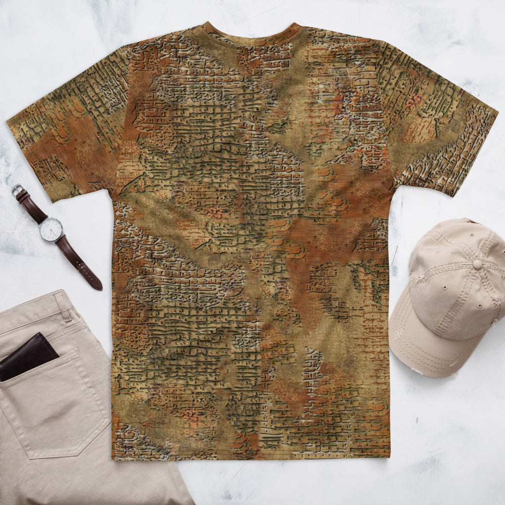 Ukrainian Varan Textured CAMO Men’s t-shirt - Mens T-Shirt