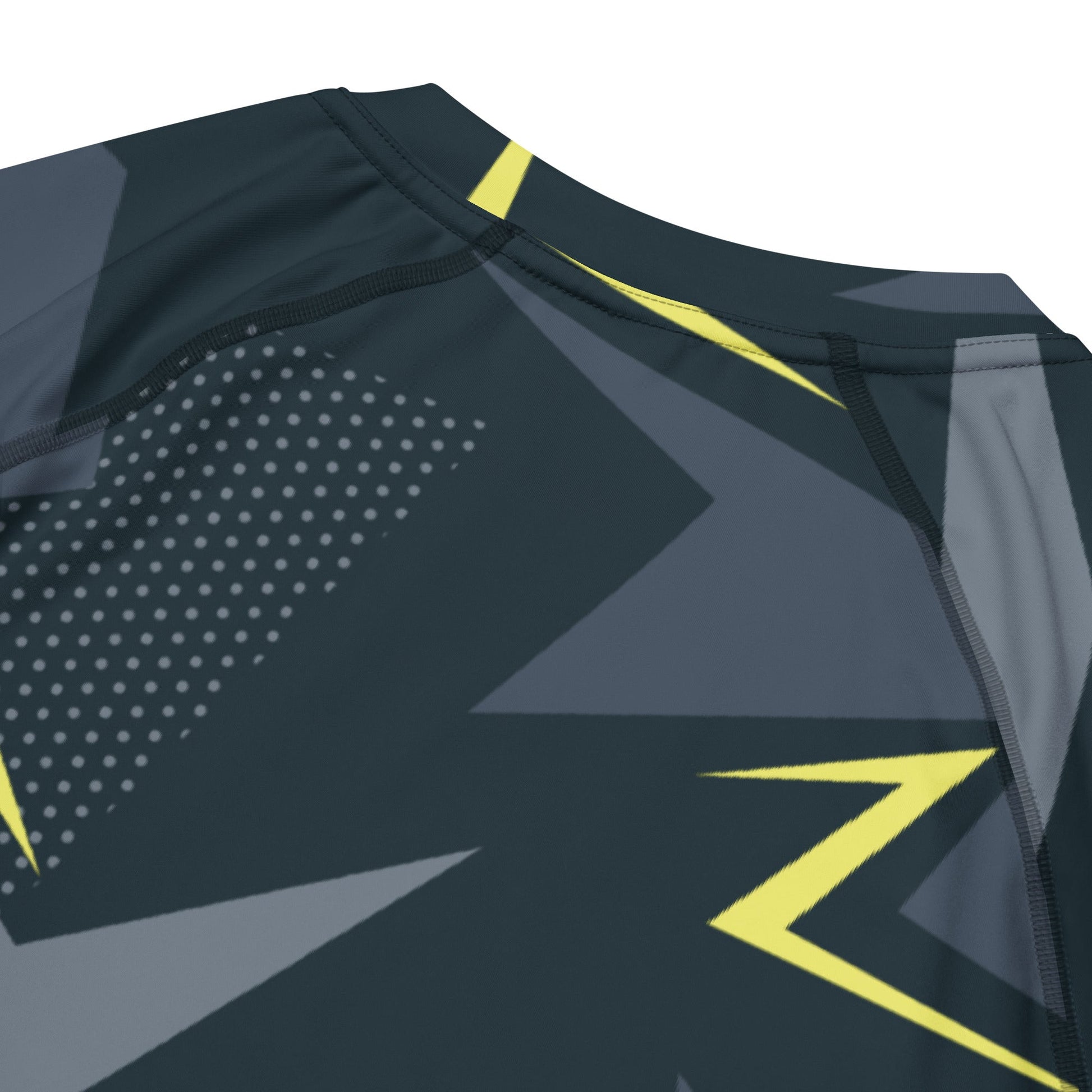 Urban Voltage CAMO Mens Short-Sleeve Rash Guard