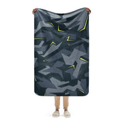 Urban Voltage CAMO Sherpa Blanket - 37″×57″