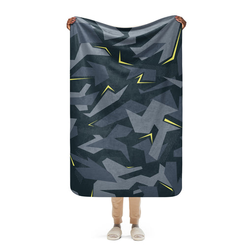 Urban Voltage CAMO Sherpa Blanket - 37″×57″