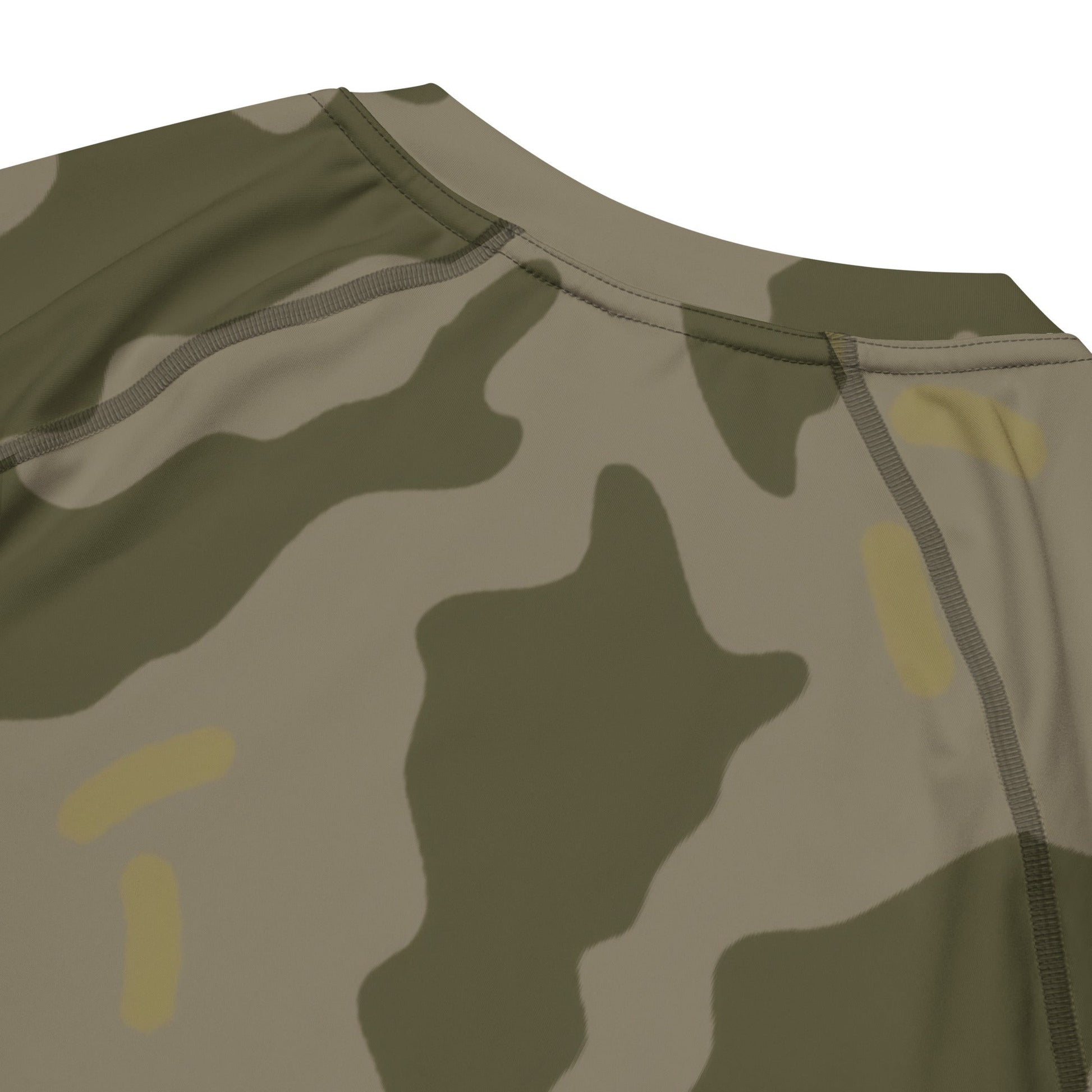 Warhammer 40k Imperial Guard Moebian 6th Regiment CAMO Mens Short-Sleeve Rash - Short-sleeve Guards